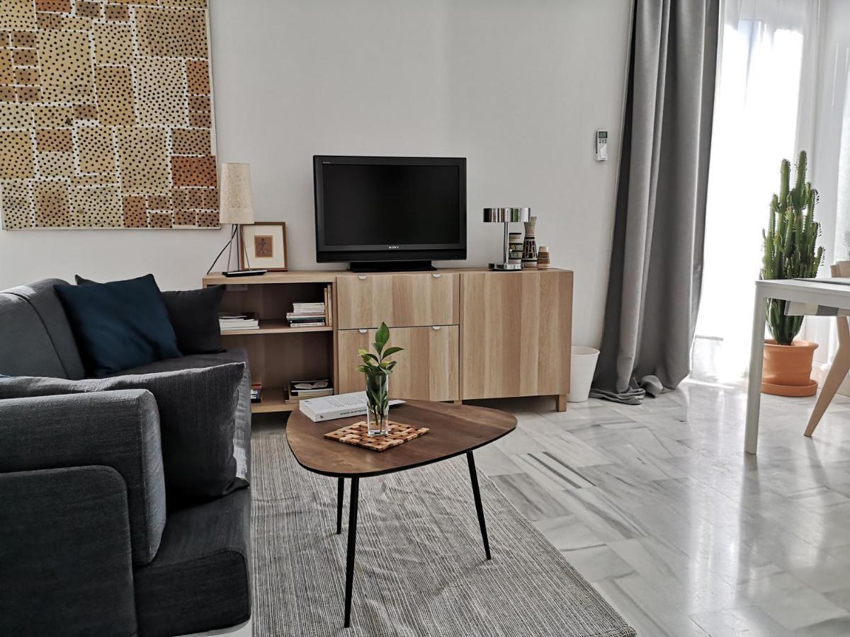 White Loft Alameda *